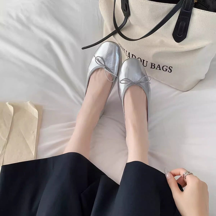 Damen Elegante Ballerinas mit schimmerndem Metallic-Finish und zierlichem Schleifenakzent Drune