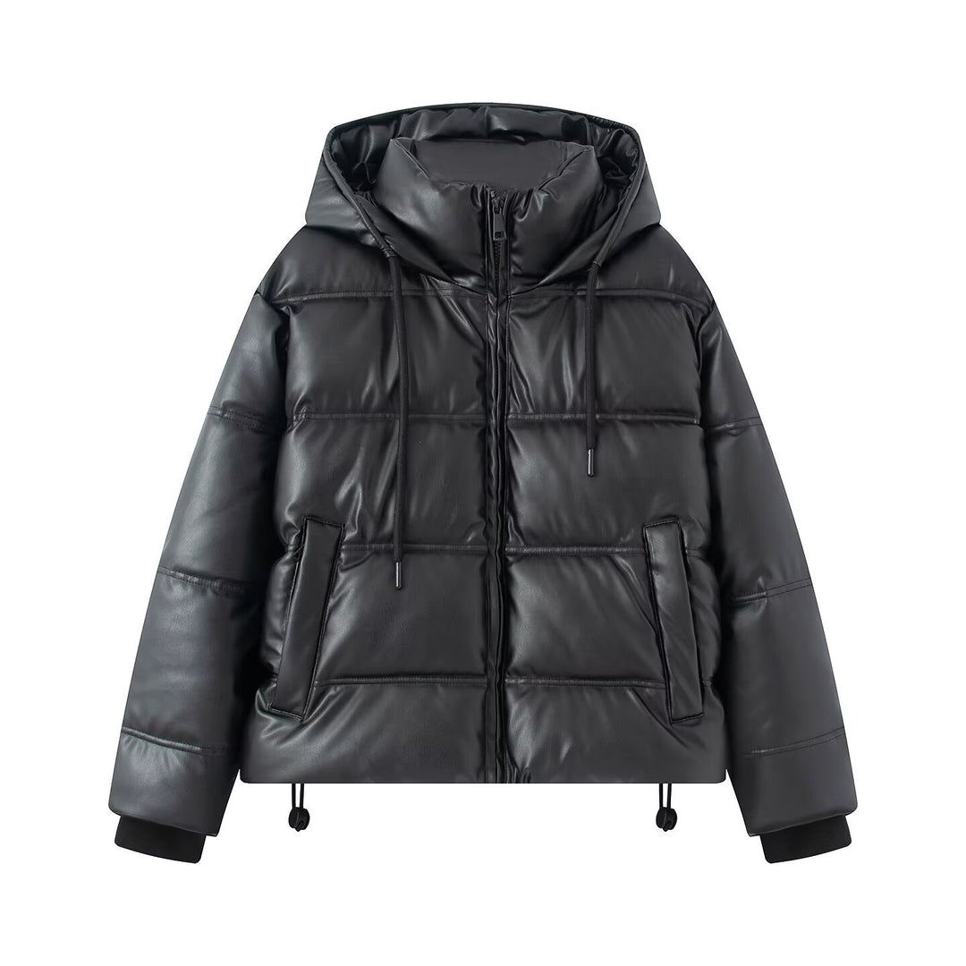 Damen Kurz gesteppte Kunstleder-Pufferjacke mit Kapuze, Tunnelzug und seitlichen Eingrifftaschen Drune