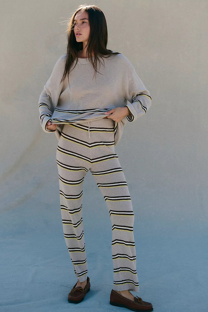 Damen gestreiftes Strick-Lounge-Set mit weichem Oversize-Pullover und weitem High-Waist-Hose Drune