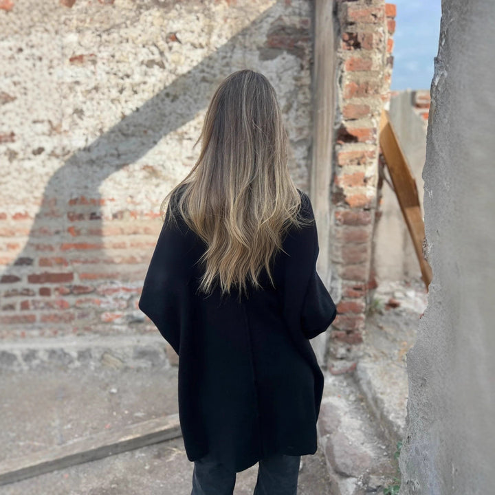 Damen Oversize Strickmantel-Cardigan mit aufgesetzten Taschen und Zierknöpfen Drune