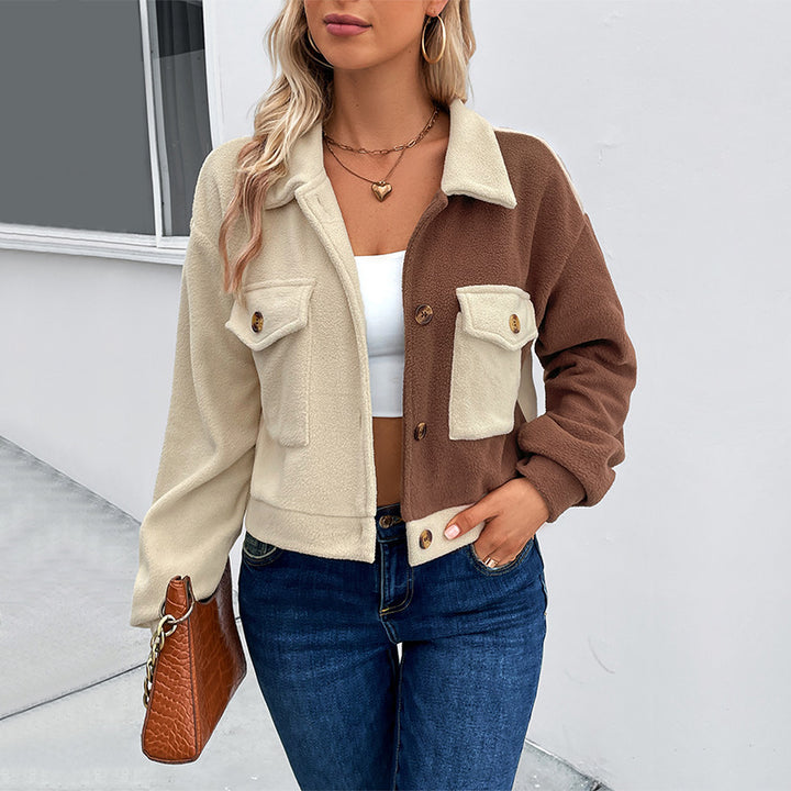 Damen Gekürzte Teddyjacke mit farbblockierten Ärmeln und Brusttaschen Drune