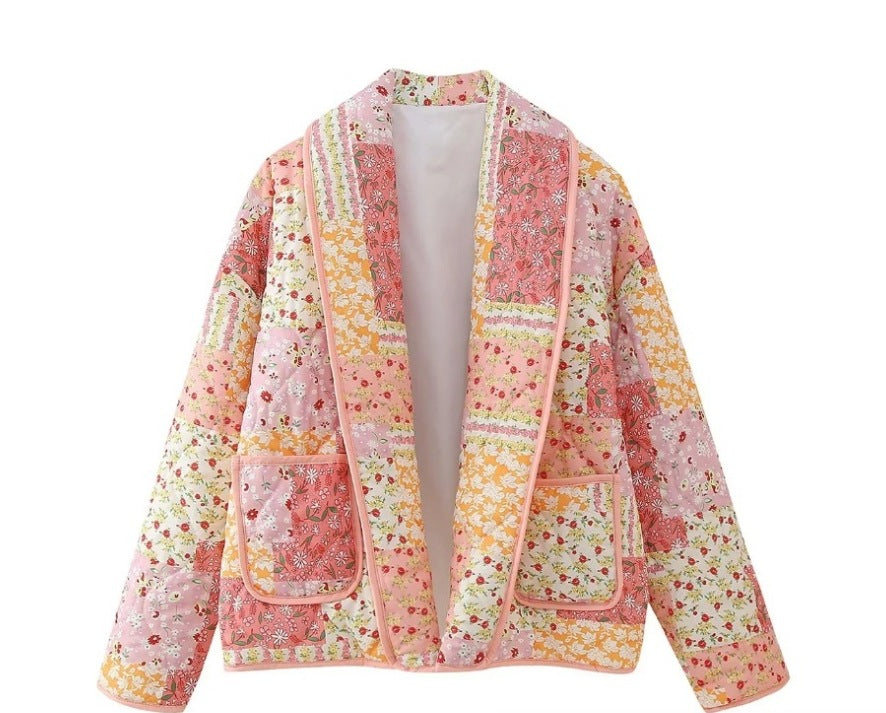 Damen 600+ gesteppte bestickte Taillengürtel‑Jacke mit floralem Muster und Stehkragen Drune