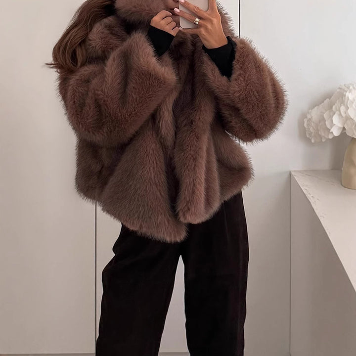 Damen stylischer Kunstfellmantel mit breitem Kragen Drune