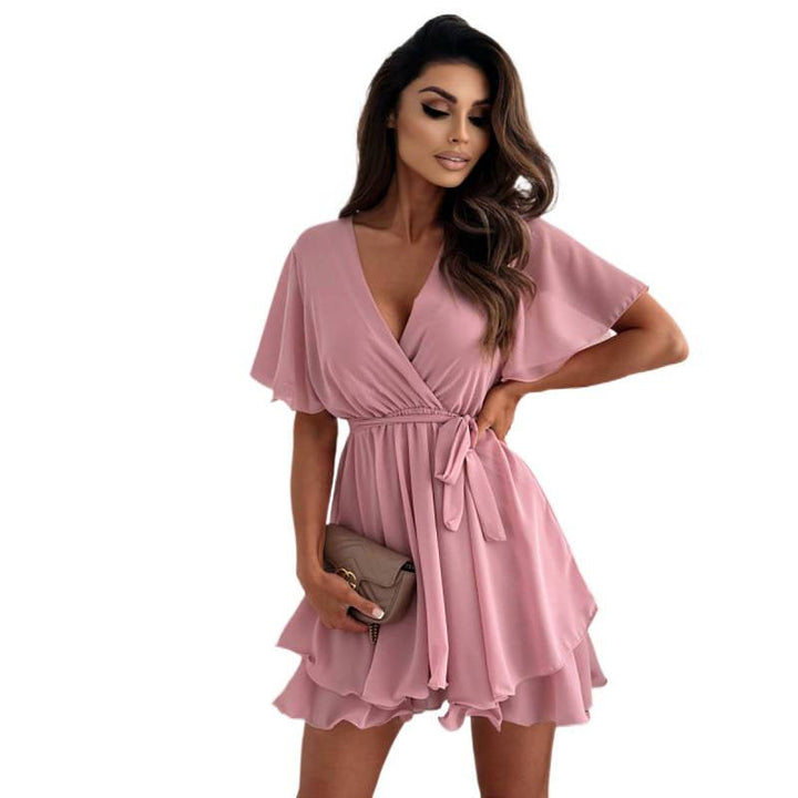 Damen Wickelkleid mit fließendem Schnitt und zarten Rüschendetails Drune