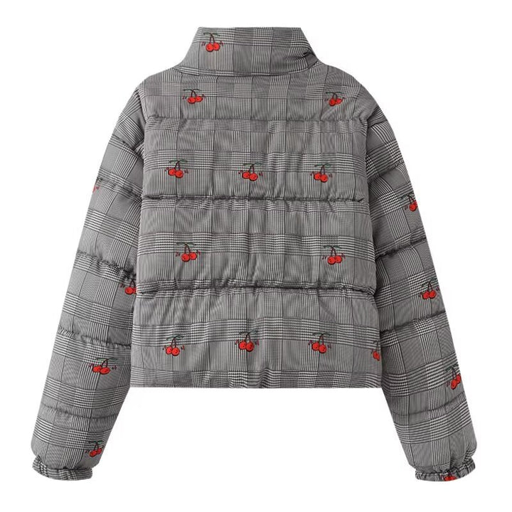 Damen Kurz geschnittene gesteppte Daunenoptik-Jacke mit Stehkragen und Kirschenstickerei Drune