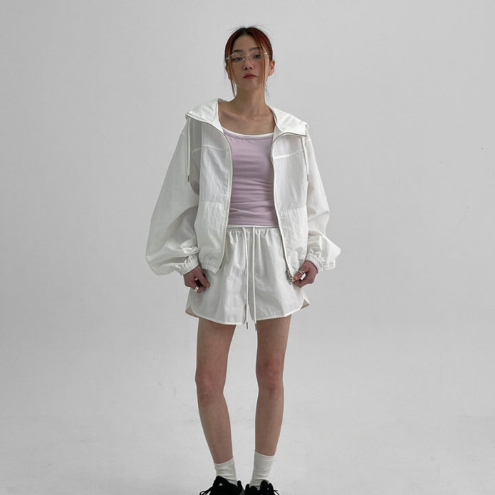 Damen Sportliche Jacke mit kurzen Hosen Drune