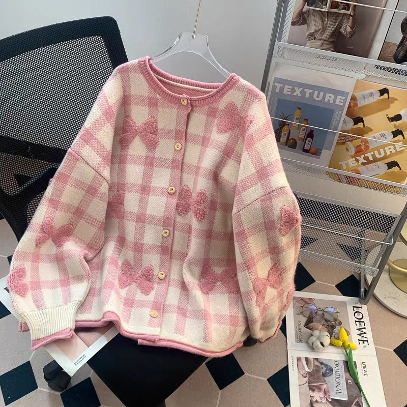 Damen Oversized Cardigan mit Karomuster und Herzapplikationen Drune