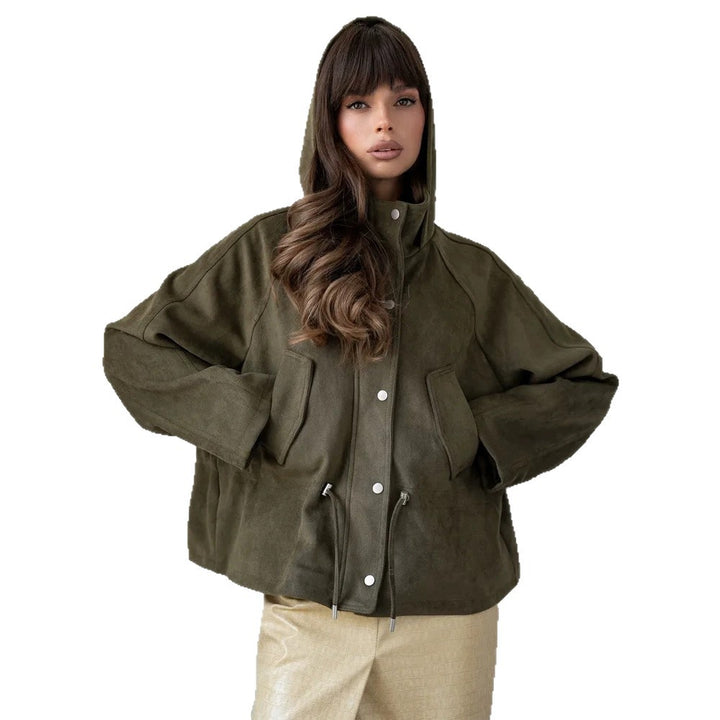Damen Kurzblouson aus Veloursleder-Optik mit Kapuze, Tunnelzug‑Taillierung und Pattentaschen Drune