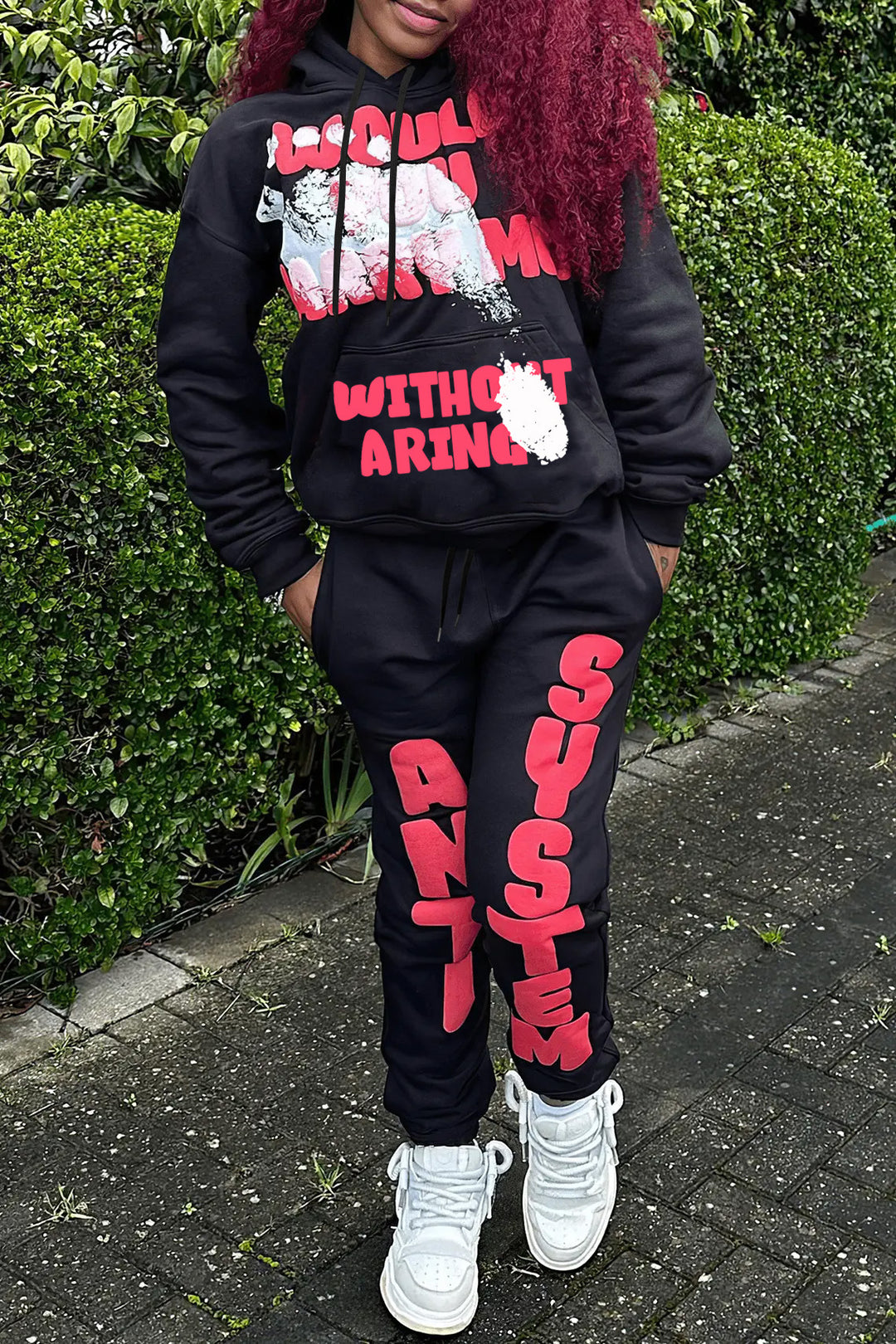 Damen Sportliches Sweatpants und Hoodie Set mit auffälligem Schriftzug Drune