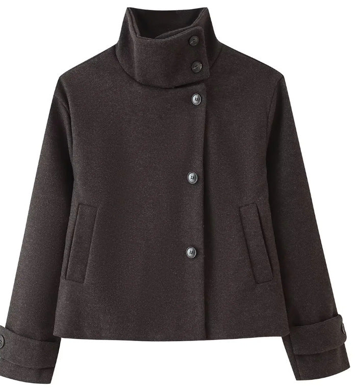 Damen Kurzjacke im Boxy‑Cut mit hohem Stehkragen und Hornknöpfen Drune