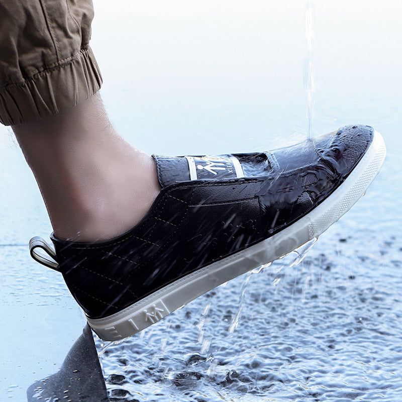 Damen Lässige Slip-On Sneaker in Lederoptik mit gesteppter Fersenpartie und kontrastierter Gummisohle Drune