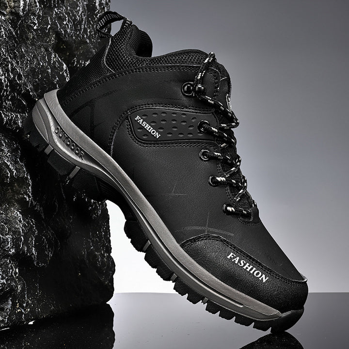 Herren knöchelhoher Outdoor‑Trekkingstiefel aus robustem Synthetik mit verstärkter Zehenkappe und griffiger Mehrzonen‑Profilsohle Drune