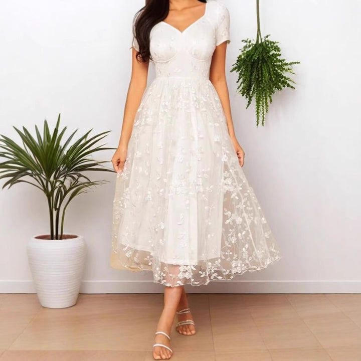 Damen elegantes Midikleid mit floralen Applikationen Drune