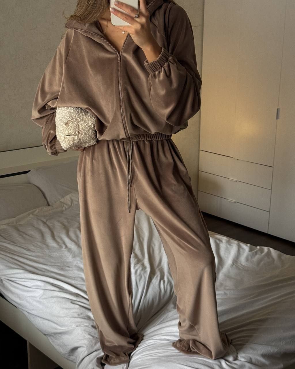 Damen lässiges Lounge-Zweiteiler Set mit Oversize Zipjacke und weitem Bundhose Drune
