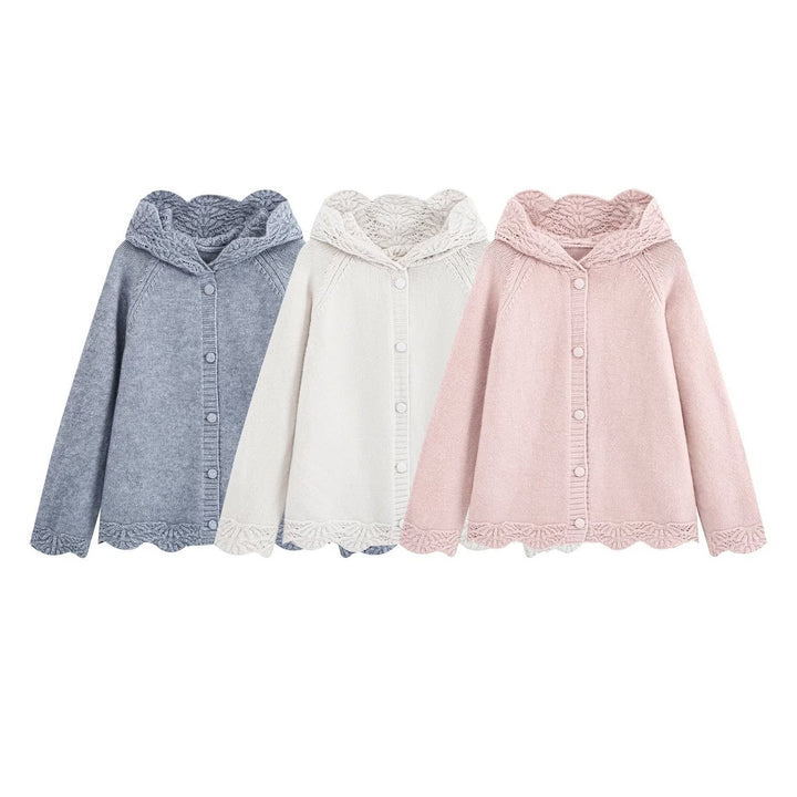 Damen Feinstrick-Cardigan mit Kapuze, Knopfleiste und gehäkelter Borte Drune