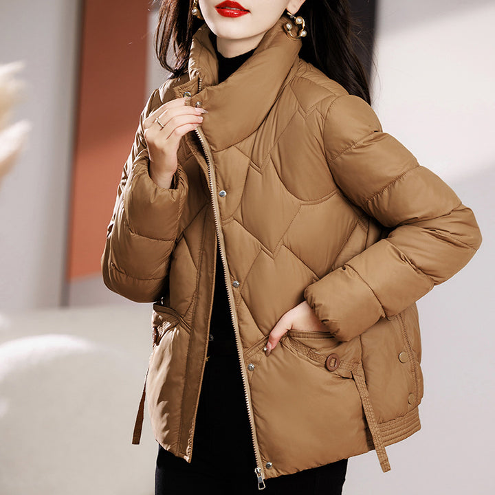 Damen Kurze Steppjacke mit Kapuze und praktischen Taschen Drune