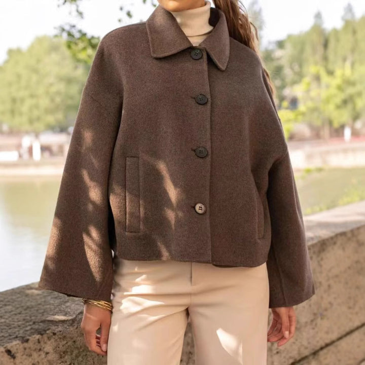 Damen Kurzjacke aus Wollmix im Boxy‑Caban‑Stil mit Hemdkragen und Eingrifftaschen Drune
