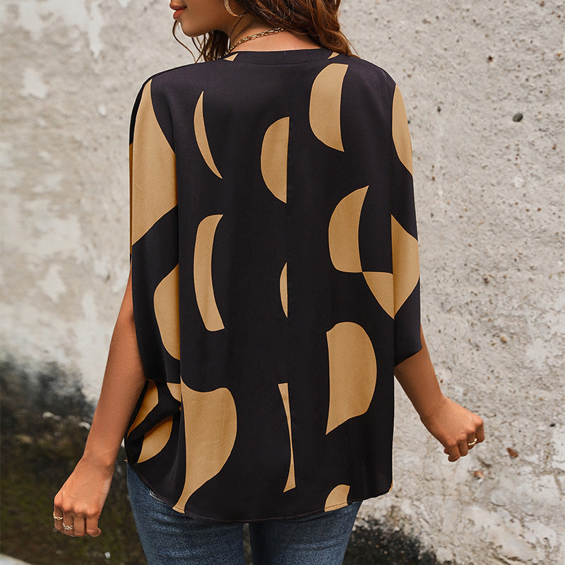 Damen Bluse im modernen abstrakten Design mit V-Ausschnitt und kurzen Ärmeln Drune