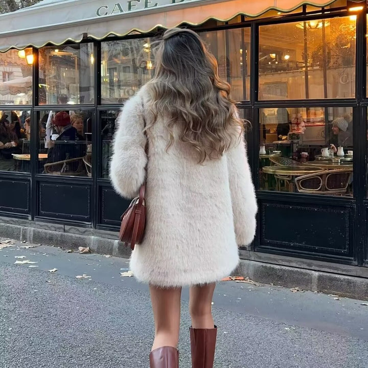 Damen nan luxuriöser Kunstfellmantel mit Schalkragen, mittellanger Silhouette und verdeckten Eingrifftaschen Drune