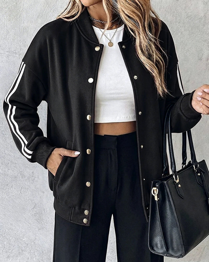 Damen Oversized Collegejacke mit Druckknopfleiste und kontrastierenden Streifenärmeln Drune