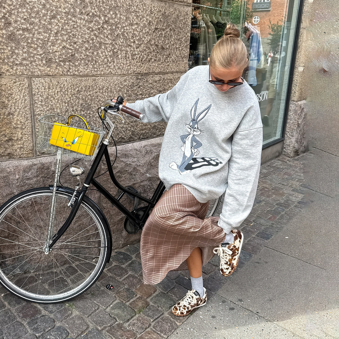 Damen Sweatshirt mit lässigem Schnitt und verspieltem Bugs Bunny-Motiv Drune