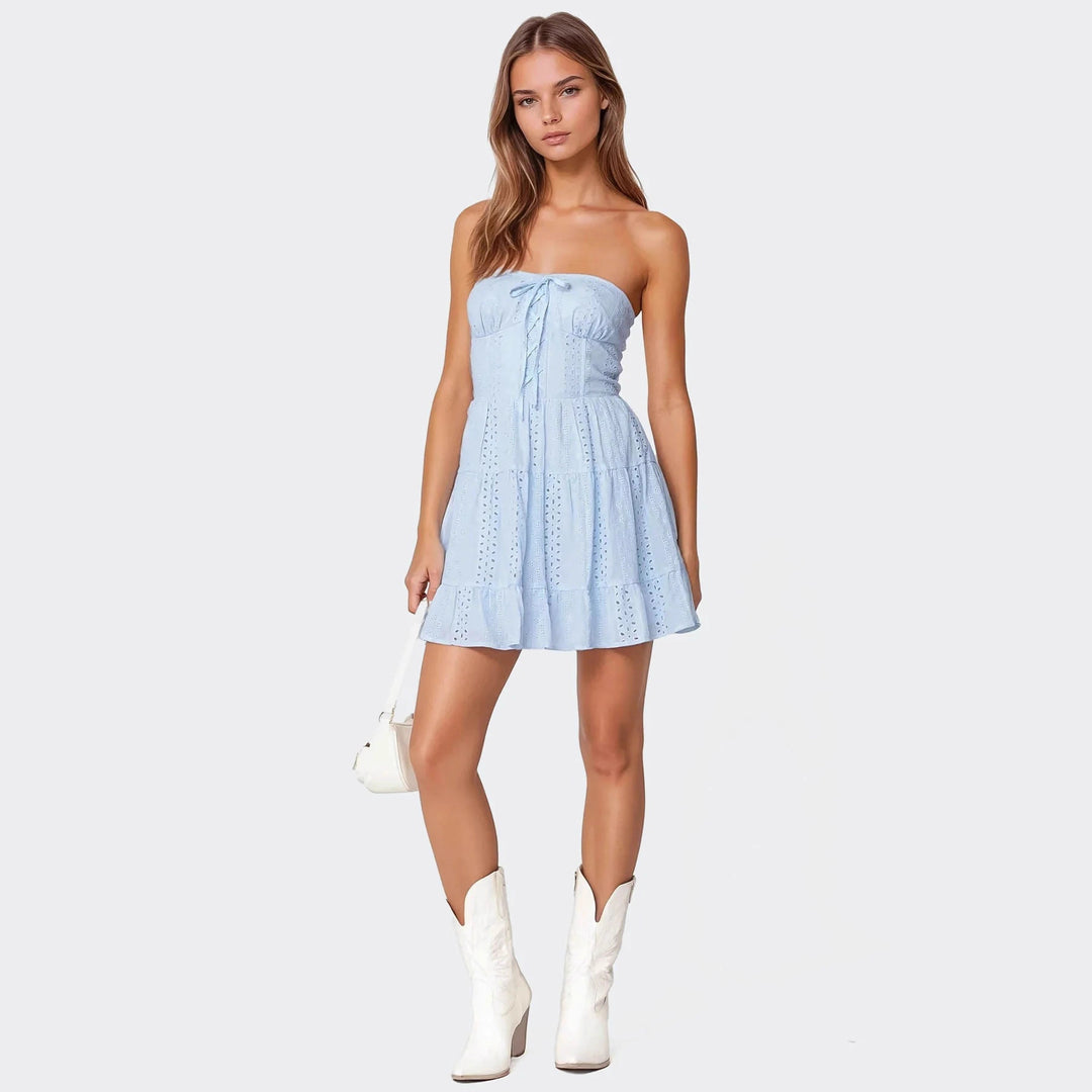 Damen Trägerloses Sommerkleid mit eleganten Lochmustern und Rüschen Drune