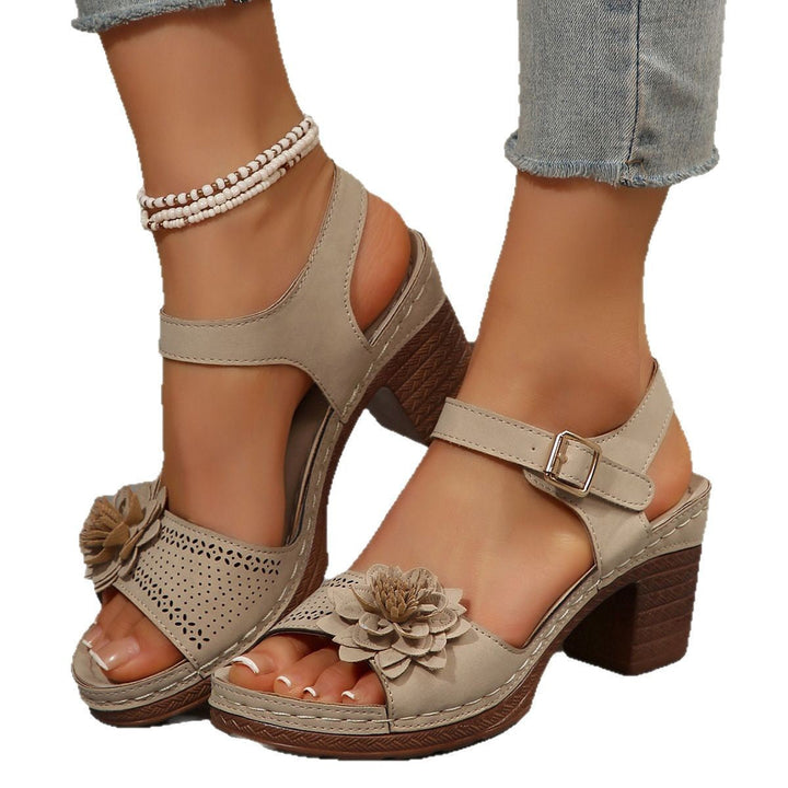 Damen Plateau-Sandalen mit floralen Akzenten und rutschfester Sohle Drune