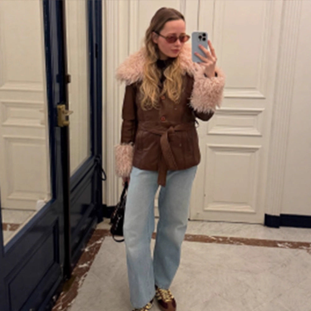 Damen Taillierte Lederimitatjacke mit Bindegürtel, opulentem abnehmbarem Faux-Fur-Schalkragen und Fellmanschetten Drune