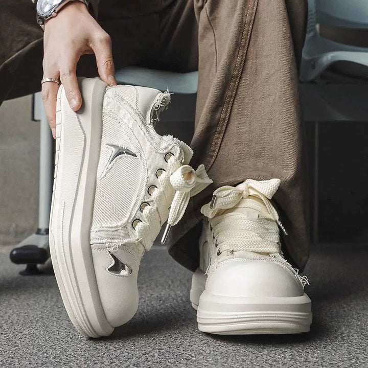 Damen Hochwertige Sneaker mit innovativer Schnürdetails und bequemer Dämpfung Drune