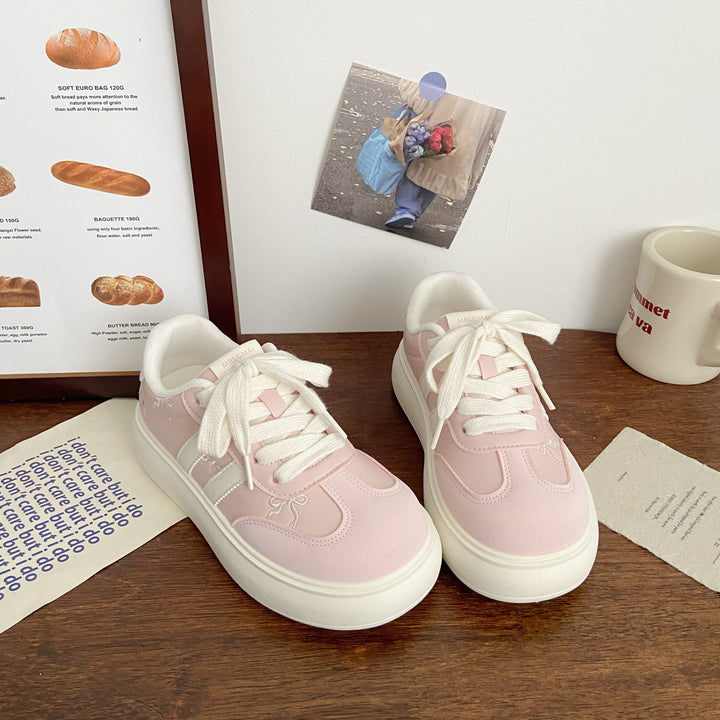 Damen Sportliche Plateau-Sneakers mit verspielten Applikationen Drune