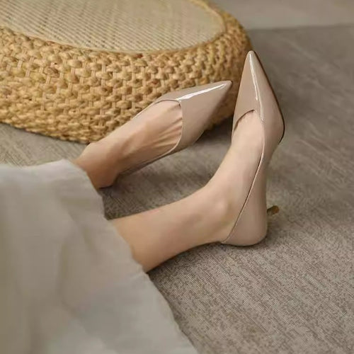 Damen Spitz zulaufende Lack-Pumps mit niedrigem Kittenabsatz Drune