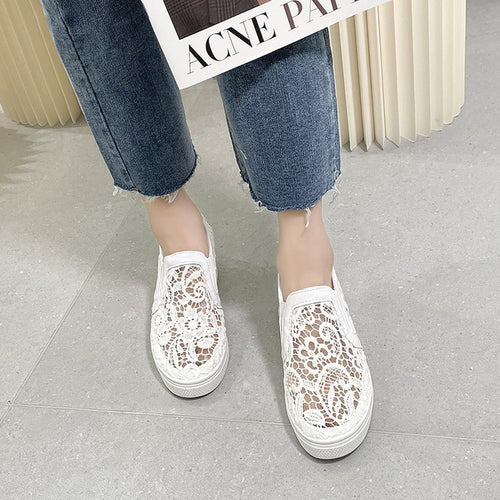 Damen Slip-On Keil-Sneaker mit Spitzen-Obermaterial Drune