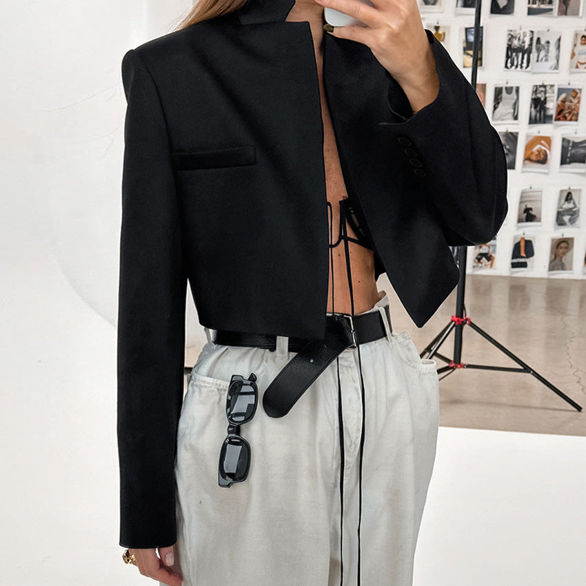Damen Kurzer Blazer mit Stehkragen und Taschen Drune