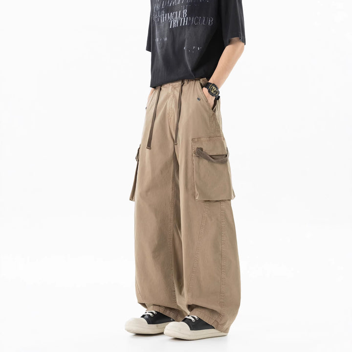 Herren Weite Cargo-Bundfaltenhose mit Tunnelzug und großen Klappentaschen Drune