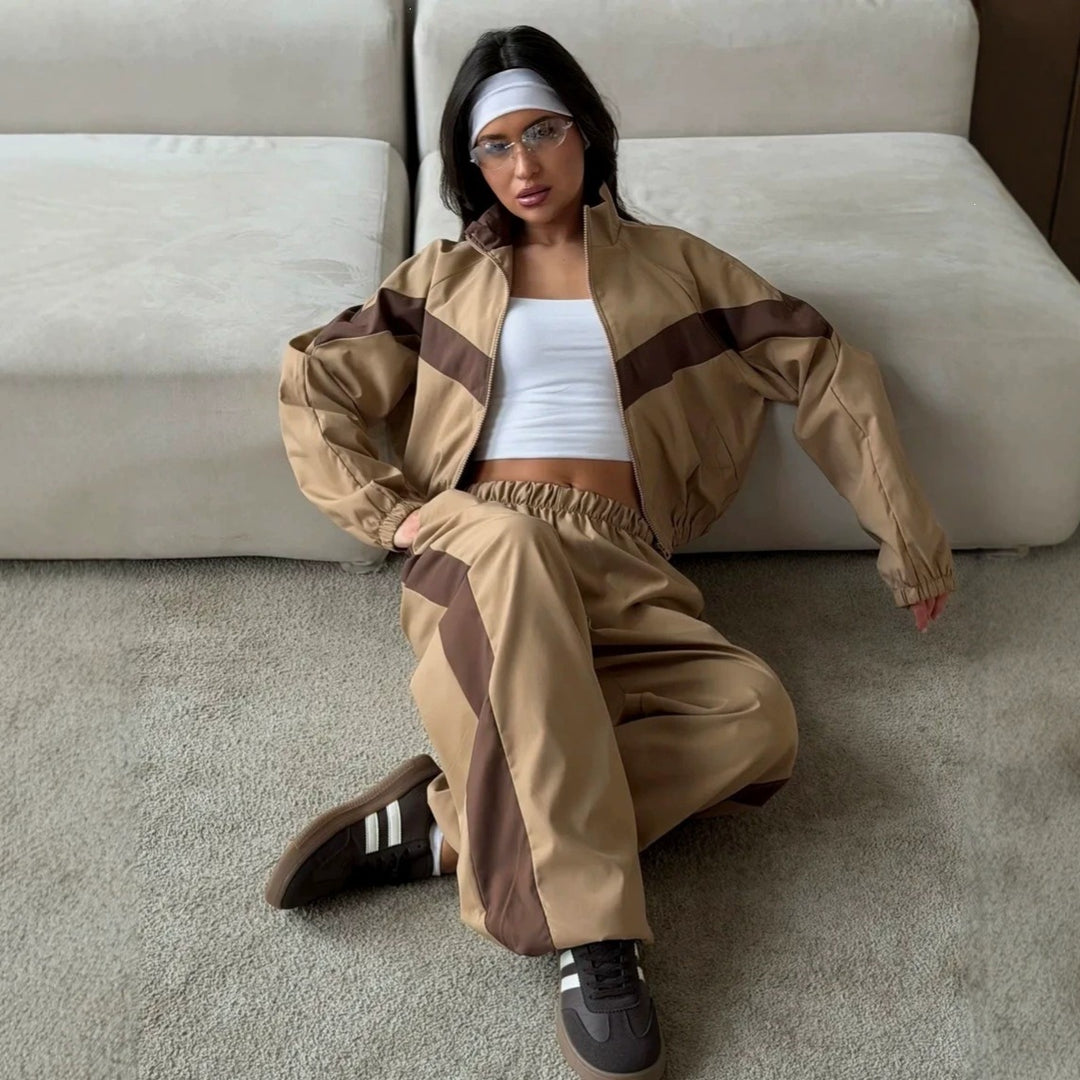 Damen Zweiteiliges Track-Set mit Cropped-Windjacke und weitem Jogger Drune