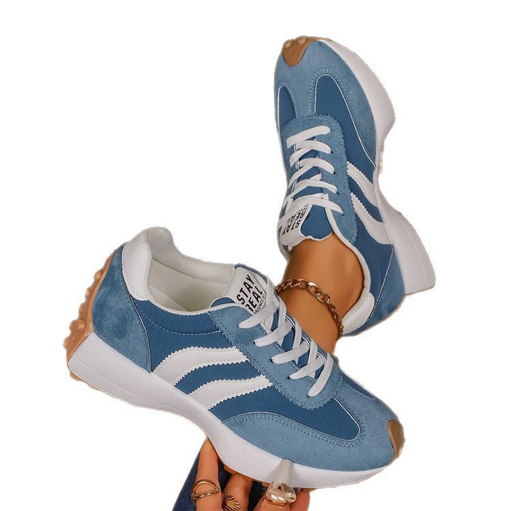 Damen Retro-Running-Sneaker mit Wildlederoptik, profilierter Gumminsohle und gepolstertem Komfortfußbett Drune