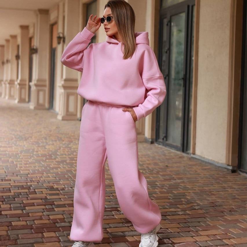 Damen Loungewear-Set mit oversized Kapuzenpullover und weiter High-Waist Jogginghose Drune