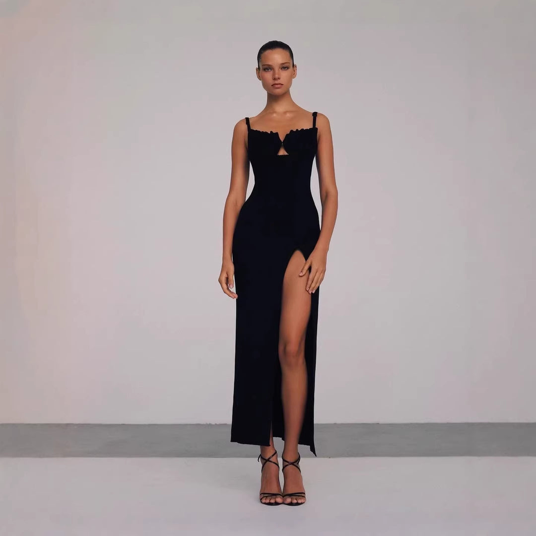 Damen figurbetontes Maxi-Kleid mit raffiniertem Schlitz und gepolsterten Trägern Drune