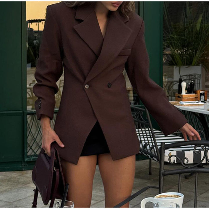 Damen Eleganter Blazer mit akzentuierten Knöpfen und passendem Rock Drune