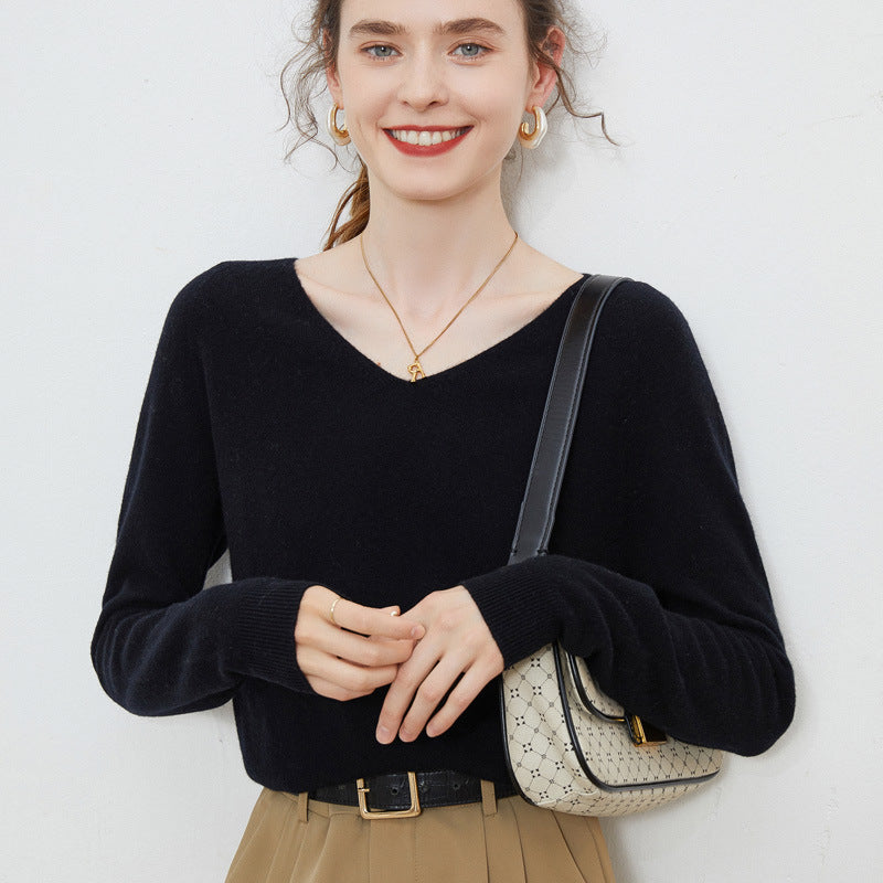 Damen Kuscheliger V‑Ausschnitt Feinstrickpullover aus Mohair‑Mix mit flauschiger Oberfläche Drune