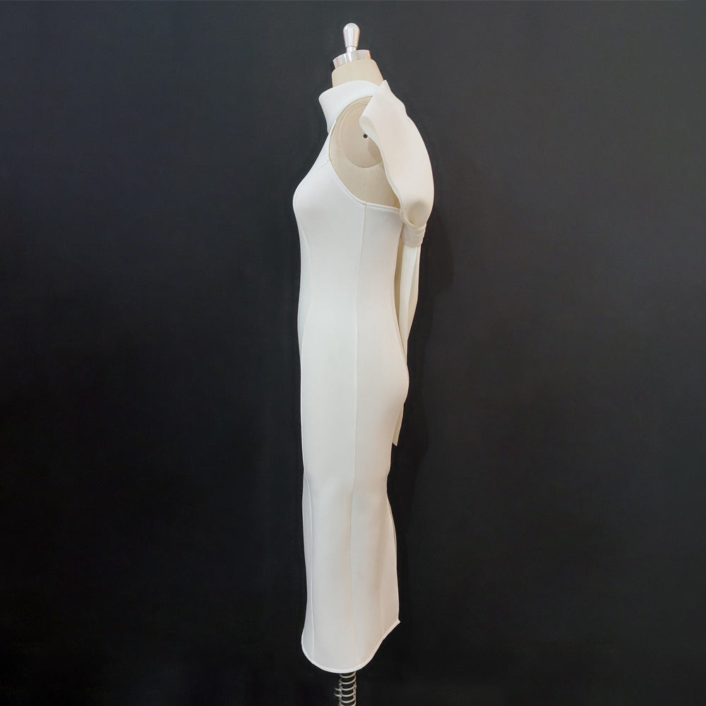 Damen Elegantes Midi-Kleid mit asymmetrischem Halsausschnitt und innovativem Rüschendetail Drune