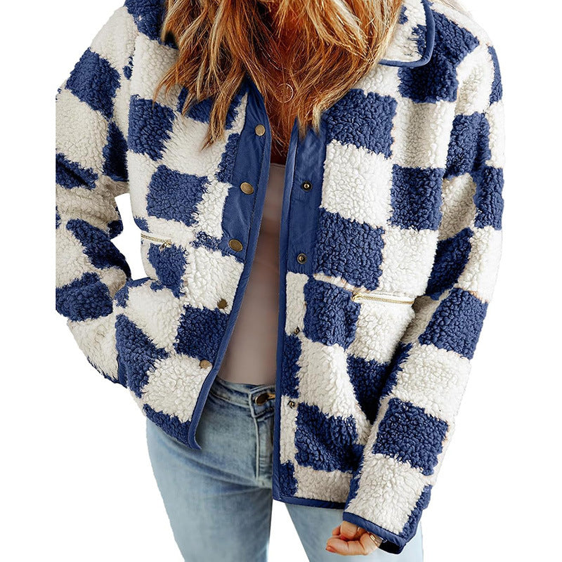 Damen Kuschelige Schafwolljacke mit modernen Karomustern Drune