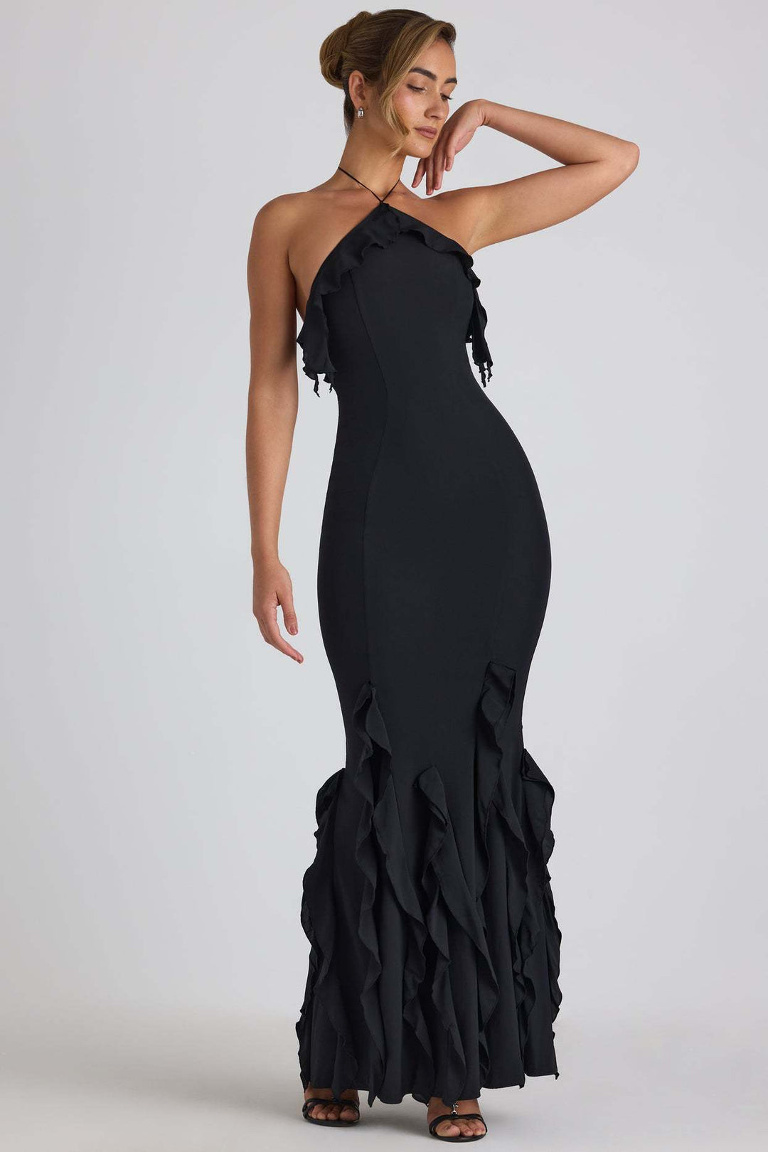 Damen Exklusives Maxikleid mit asymmetrischem Rüschenverlauf und elegantem Schnitt Drune