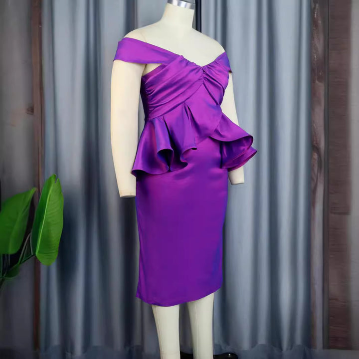 Damen Elegantes Abendkleid mit schulterfreiem Design und voluminösen Rüschen Drune