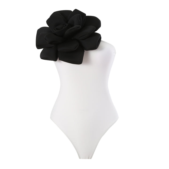 Damen Eleganter Badeanzug mit großem Blumen-Detail und transparentem Überrock Drune