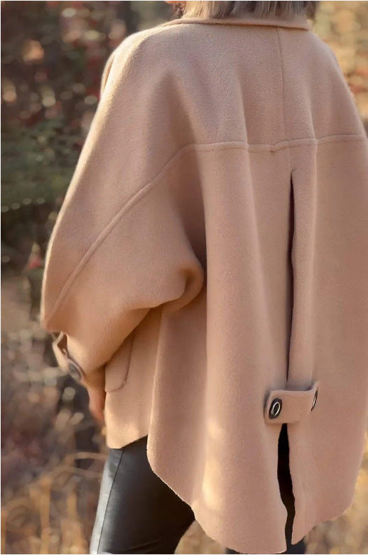 Damen weiche Wolljacke mit Schulterpasse und Knopfdetails Drune