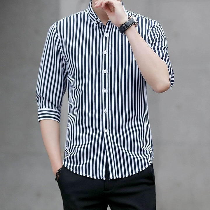 Herren Gestreiftes Button-Down-Hemd mit Kentkragen und Dreiviertelärmeln in tailliertem Casual-Schnitt Drune
