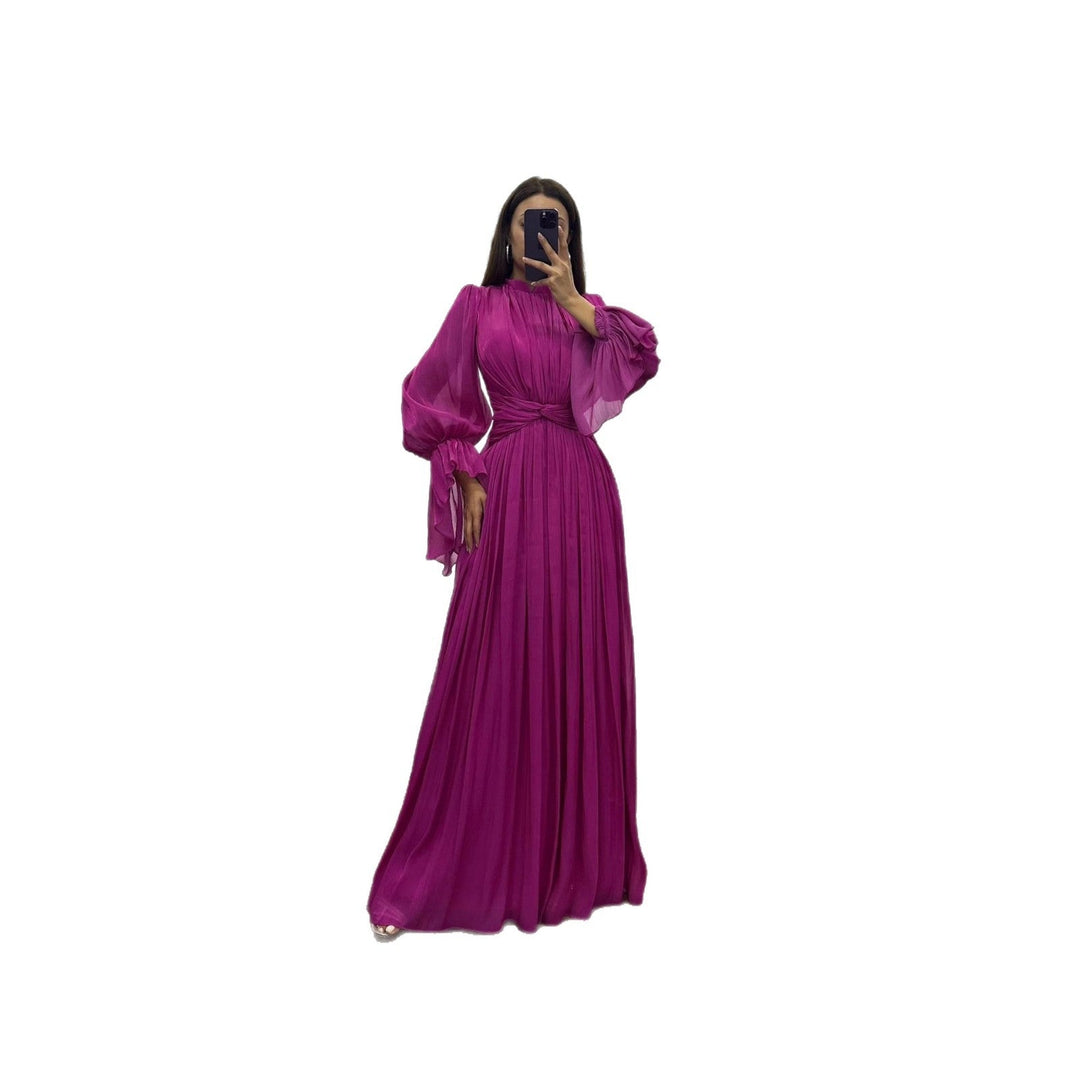 Damen Maxikleid mit figurschmeichelndem Schnitt und eleganter Raffung Drune