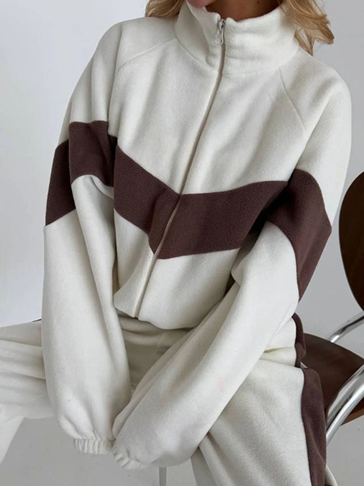 Damen sportliches Fleece-Set mit Reißverschluss und kontrastierenden Seiteneinsätzen Drune