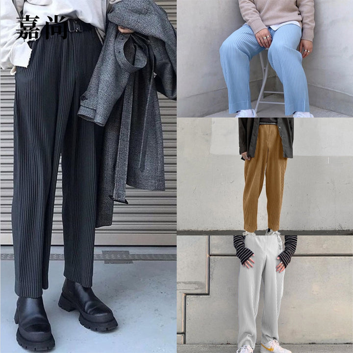 Herren Kordhose im Relaxed-Tapered-Schnitt mit feiner Breitkordstruktur Drune